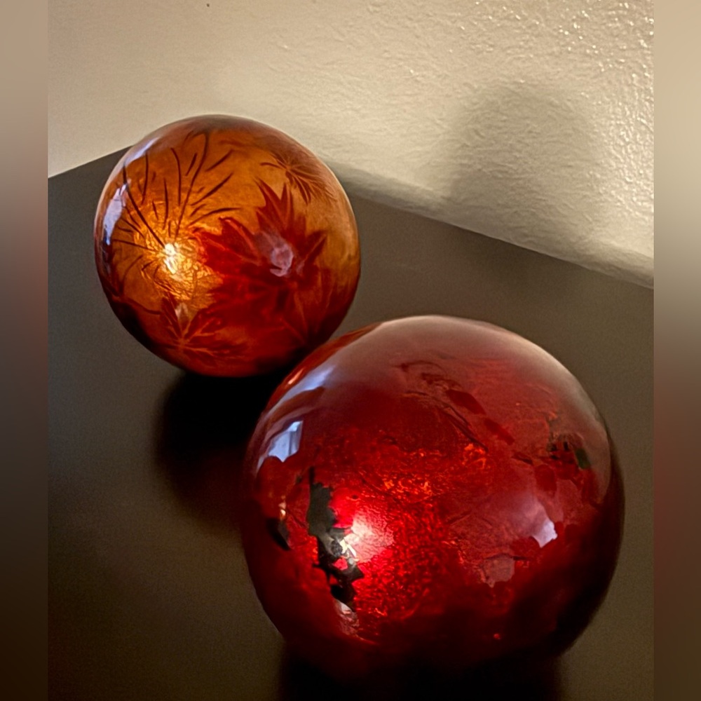Pier 1 Festive Red Gold Decorative Orbs Set of 3 | 4” Holiday Spheres Home Decor - Picture 4 of 4